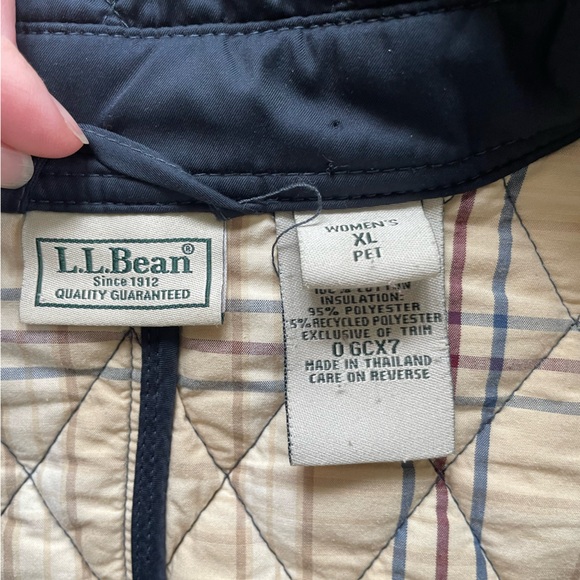 L.L. Bean Quilted Navy Utility Jacket Size XL - Picture 3 of 10